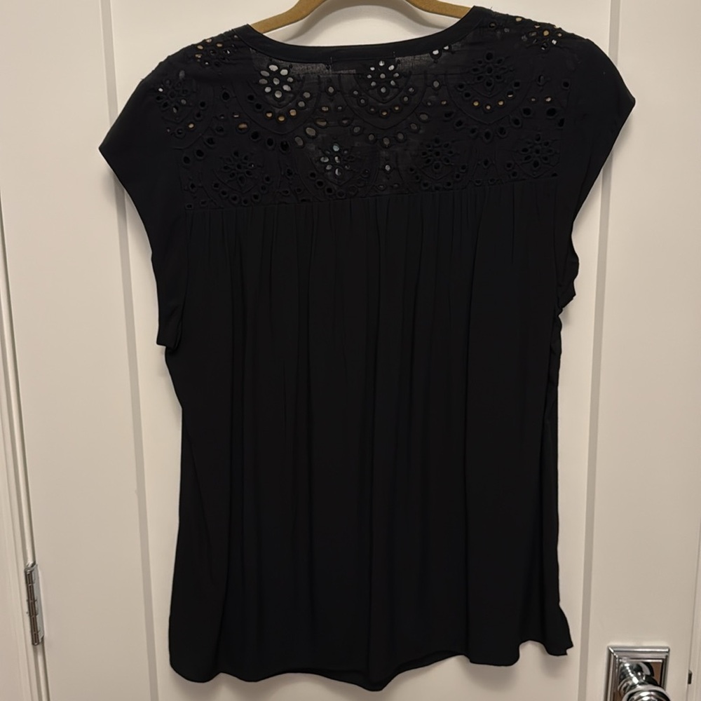 Daniel  Rains  Black Eyelet Blouse - Picture 4 of 4